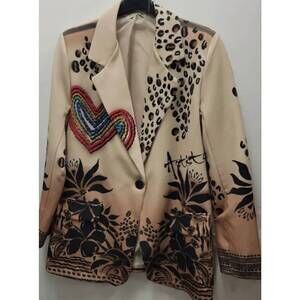 NEW LOOWIE women's heart printed blazer in beige